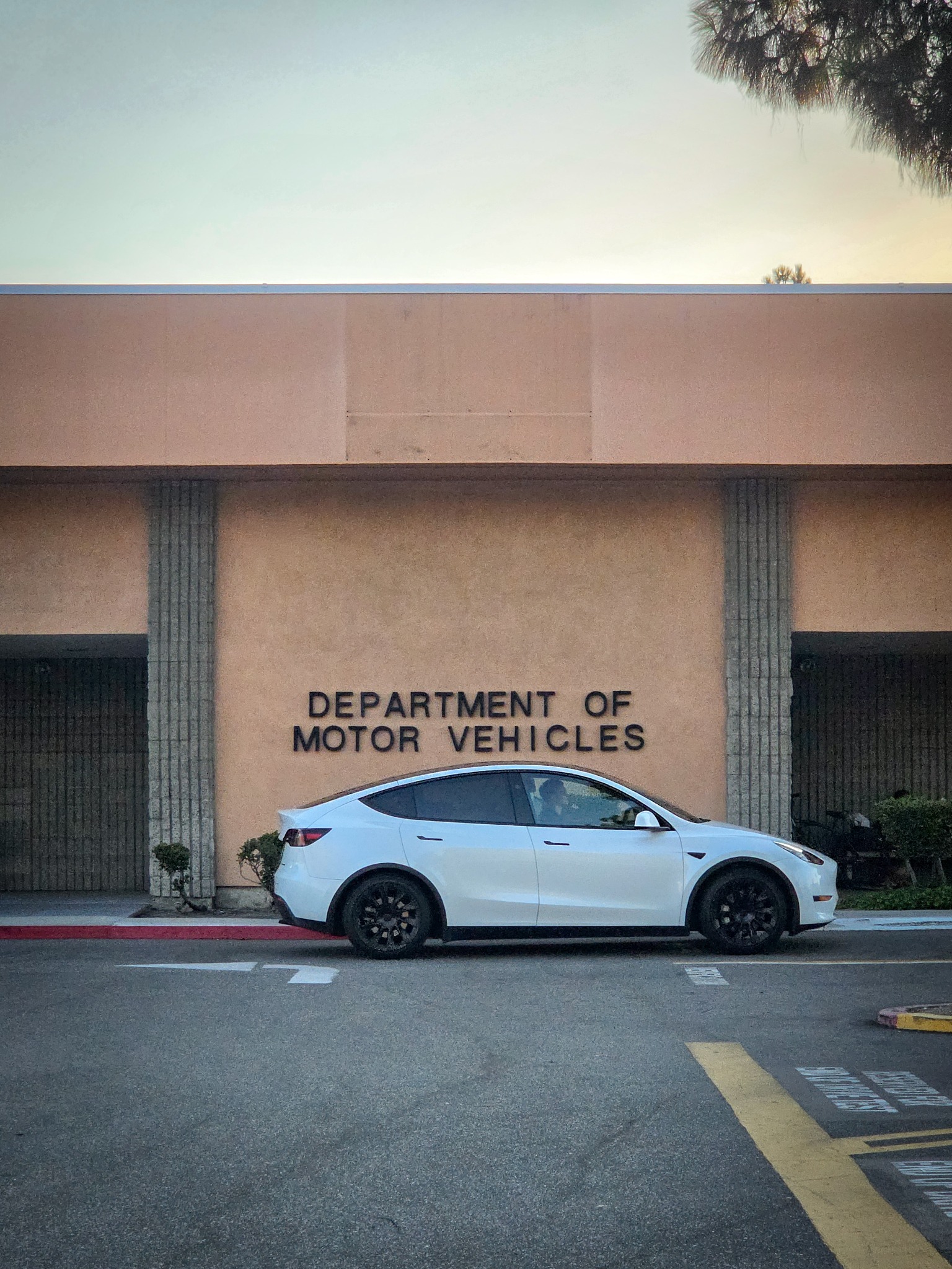 Drive with Arek training car outside the San Pedro DMV